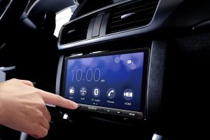 2. Sony XAVAX1000 6.2 (15.7 cm) Apple CarPlay Media Receiver 8